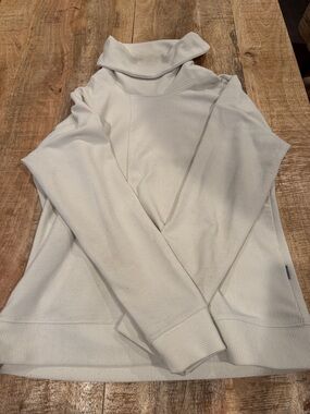 Columbia Cream Cowl Neck Pullover Sweater